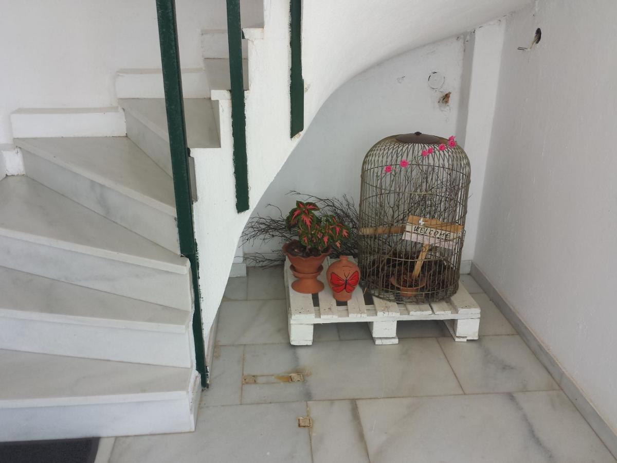 فيلا أرتيميدافي Smile House Near Athens Airport 300M From The Sea المظهر الخارجي الصورة