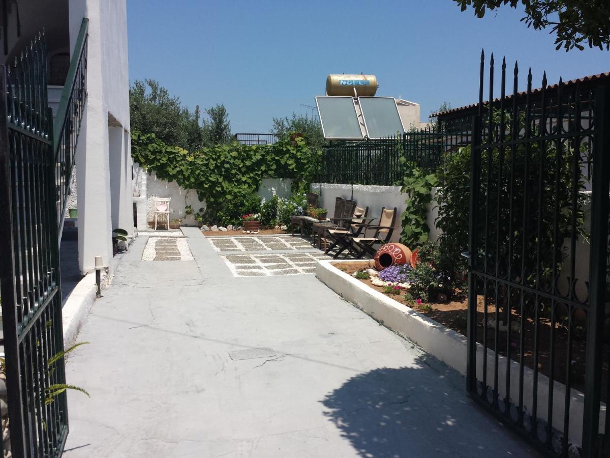 فيلا أرتيميدافي Smile House Near Athens Airport 300M From The Sea المظهر الخارجي الصورة