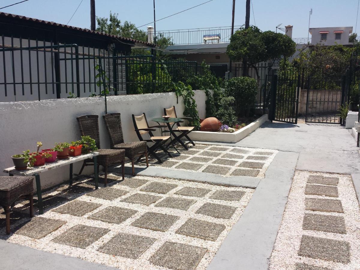 فيلا أرتيميدافي Smile House Near Athens Airport 300M From The Sea المظهر الخارجي الصورة