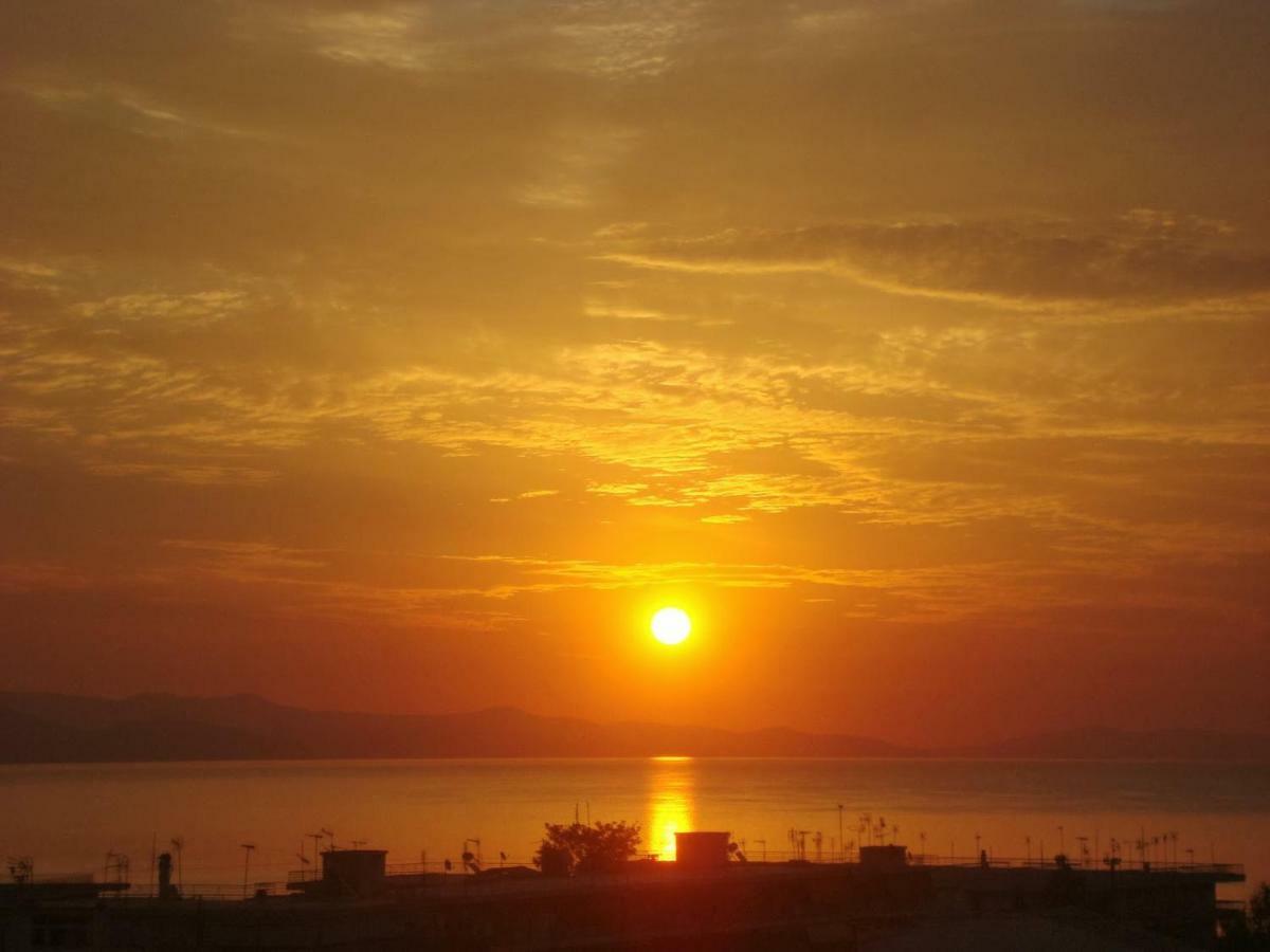 فيلا أرتيميدافي Smile House Near Athens Airport 300M From The Sea المظهر الخارجي الصورة